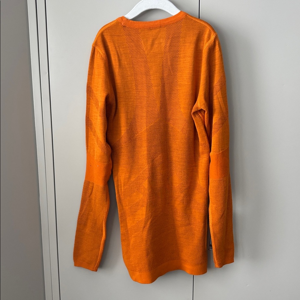 Smartwool Orange Long Sleeve Tee Intraknit size xs - Picture 3 of 3